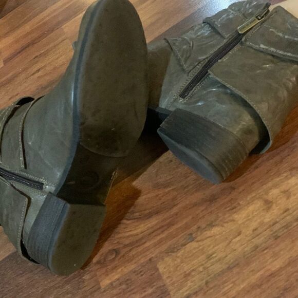 Sundance Boots   - Picture 5 of 8